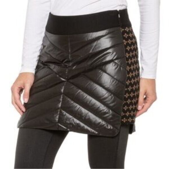 Krimson & Klover carving mini skirt insulated warm black quilted puffer new M